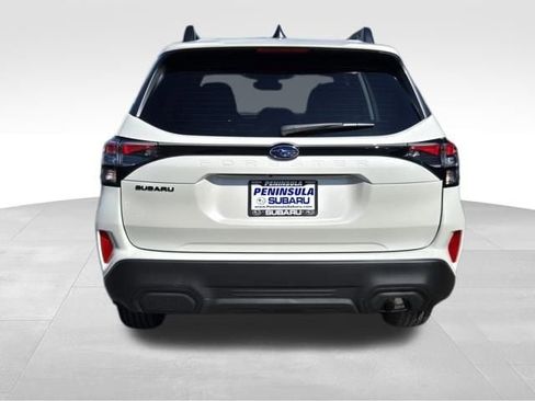 New 2025 Subaru Forester Premium image 7