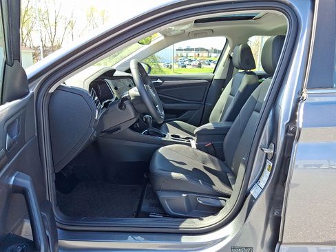 Used 2020 Volkswagen Jetta SEL FWD image 15