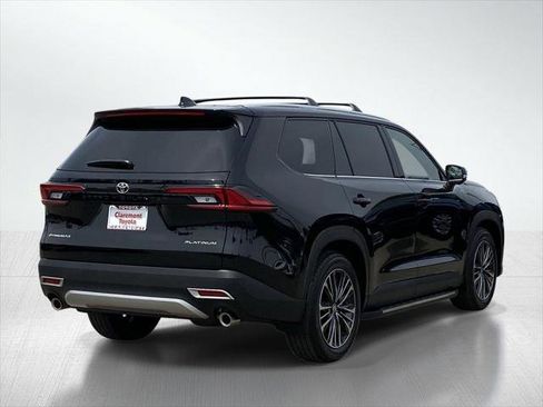Certified 2026 Toyota Grand Highlander AWD Hybrid image 8