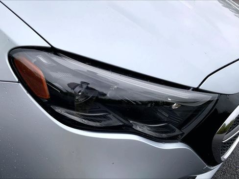 Used 2024 Mercedes-Benz E 350 4MATIC Sedan image 22