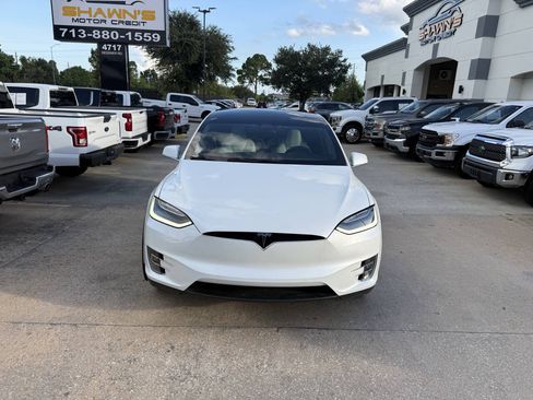 Used 2019 Tesla Model X 75D AWD/4WD image 40