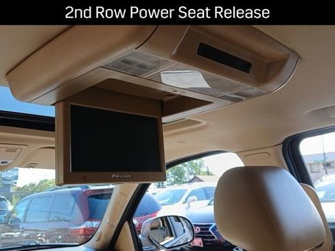 Used 2014 Cadillac Escalade Luxury image 18