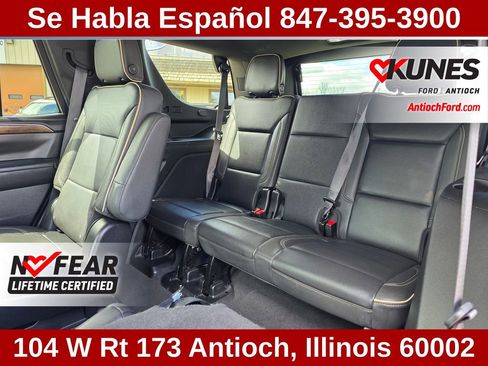 Used 2024 Chevrolet Tahoe Premier AWD/4WD image 29