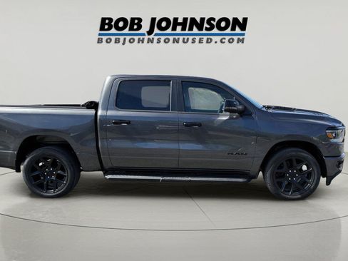Used 2023 RAM 1500 Laramie AWD/4WD image 2