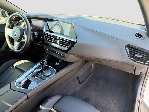 Used 2026 BMW Z4 sDrive30i image 13