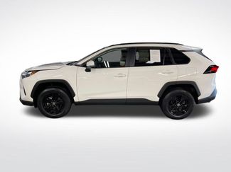 Certified 2025 Toyota RAV4 XLE AWD/4WD video 2