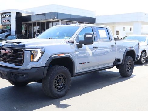 Certified 2024 GMC Sierra 2500 AT4X w/ AT4X AEV Edition image 4