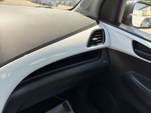 Used 2017 Chevrolet Spark LT FWD image 22