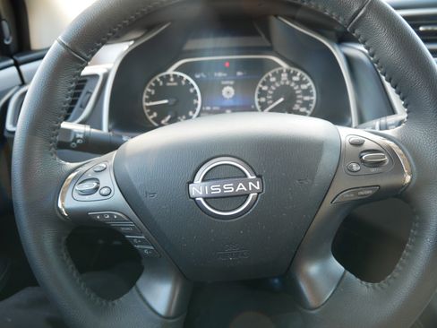 Used 2024 Nissan Murano SV image 25