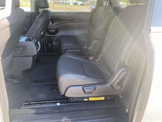 New 2027 Kia Carnival SX FWD image 10