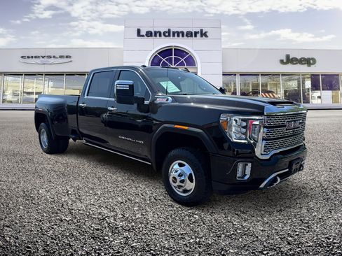 Used 2022 GMC Sierra 3500 Denali w/ Denali Ultimate Package AWD/4WD image 1