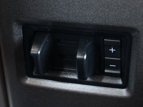 Used 2021 Ford F350 XL w/ Power Equipment Group image 33