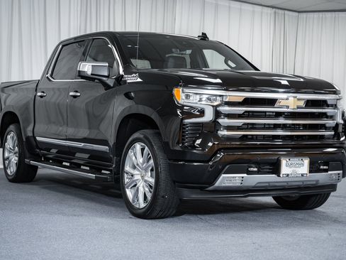 Used 2023 Chevrolet Silverado 1500 High Country w/ High Country Premium Package image 1