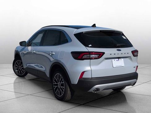 New 2026 Ford Escape SE image 13