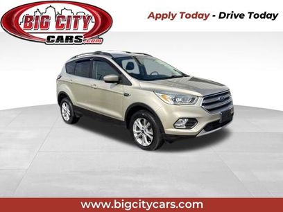 Used 2017 Ford Escape SE w/ Equipment Group 201A