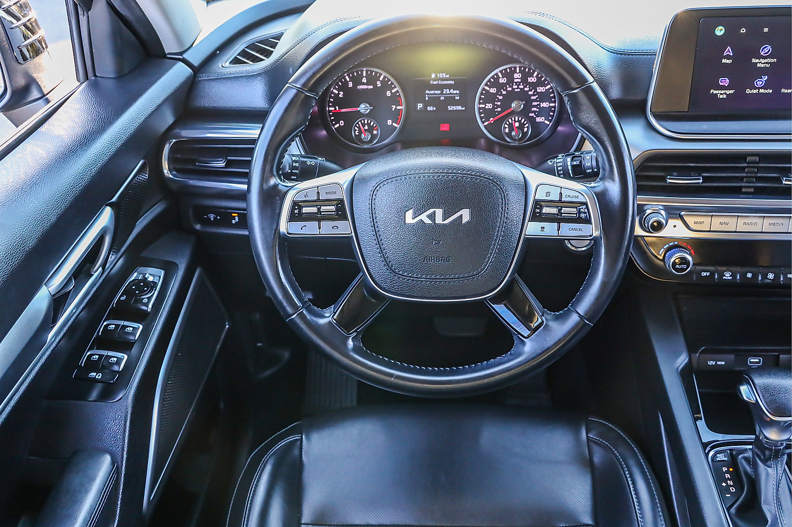 Certified 2022 Kia Telluride LX FWD image 17