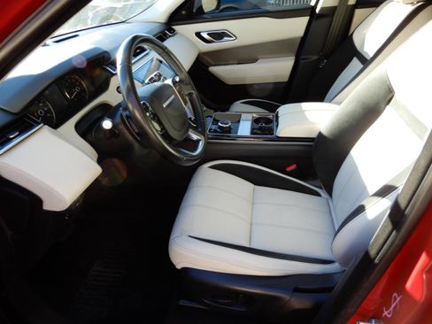Used 2019 Land Rover Range Rover Velar S AWD/4WD image 11