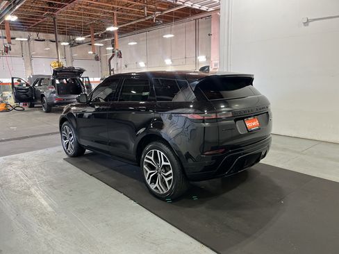 Used 2023 Land Rover Range Rover Evoque S AWD/4WD image 8