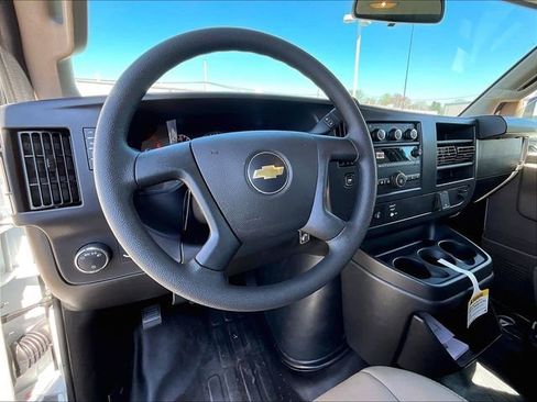 New 2026 Chevrolet Express 2500 image 14