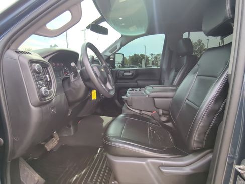 Used 2020 Chevrolet Silverado 2500 Custom w/ Custom Value Package AWD/4WD image 14