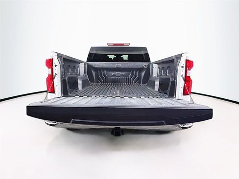 Used 2022 Chevrolet Silverado 1500 LT image 25
