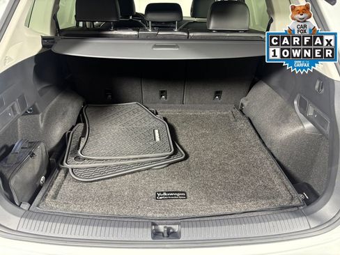 Used 2024 Volkswagen Tiguan SE image 22