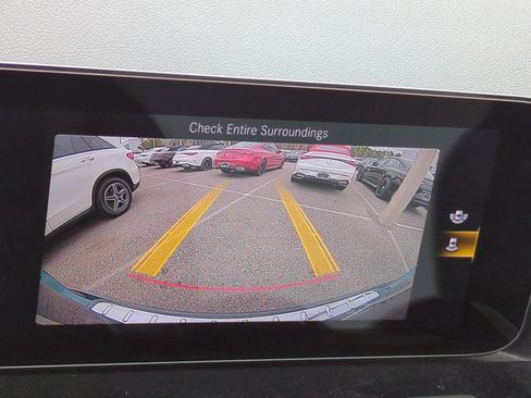 Certified 2022 Mercedes-Benz GLA 250 4MATIC image 20