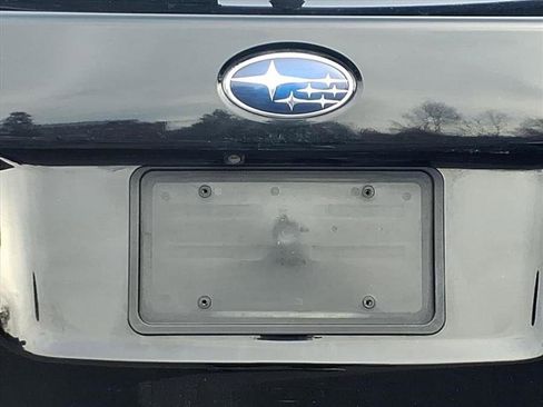 Used 2018 Subaru Outback 3.6R Limited image 12