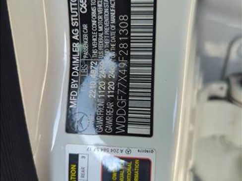 Used 2009 Mercedes-Benz C 63 AMG Sedan image 24