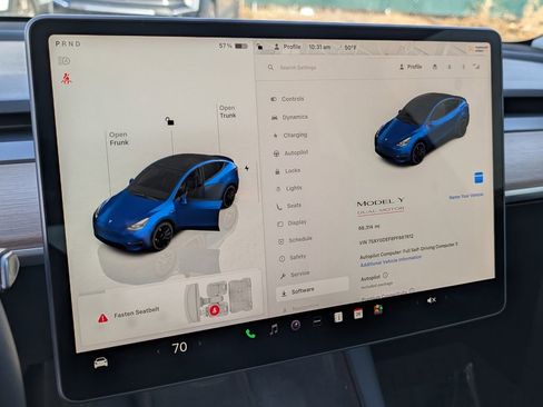 Used 2023 Tesla Model Y Performance image 23