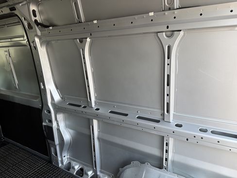 Used 2026 RAM ProMaster 3500 w/ Safety Group FWD image 30