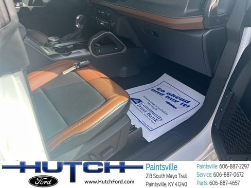 Used 2024 Ford Bronco Outer Banks AWD/4WD image 49