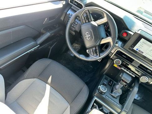 Used 2025 Toyota 4Runner TRD Sport AWD/4WD image 18