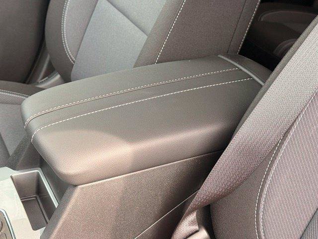 New 2026 Chevrolet Blazer LT w/ Convenience Package FWD image 9