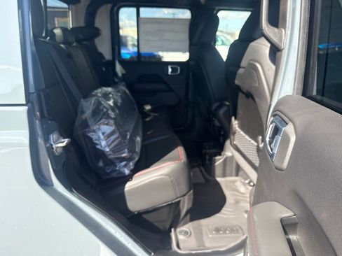 New 2026 Jeep Gladiator Rubicon image 30