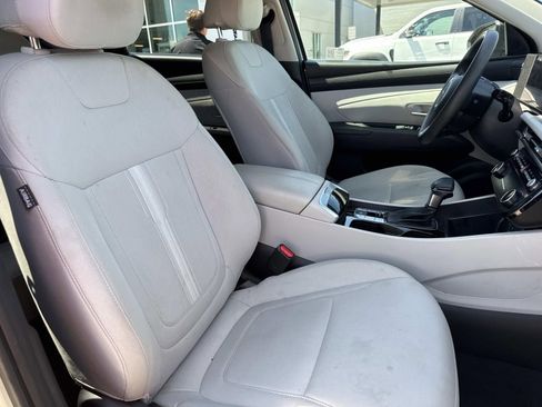 Used 2025 Hyundai Tucson SEL FWD image 11