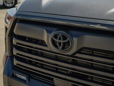 New 2026 Toyota Tundra SR5 RWD image 10