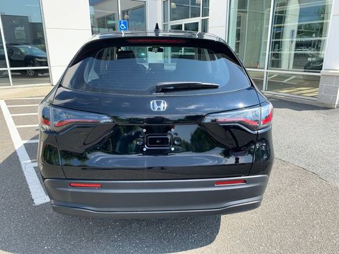 Used 2024 Honda HR-V LX image 4