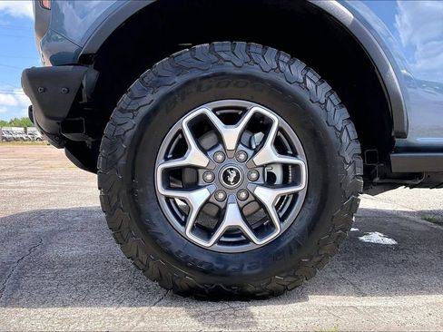 Used 2024 Ford Bronco Badlands AWD/4WD image 35