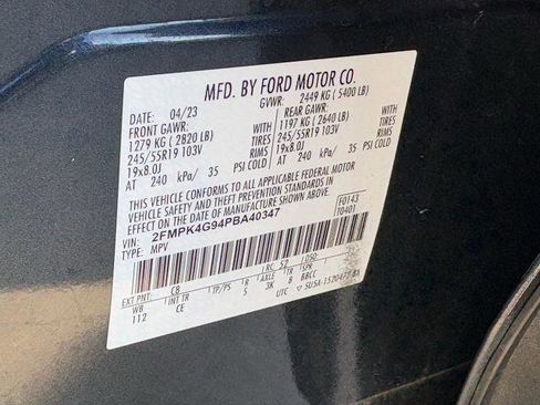 Certified 2023 Ford Edge SE w/ Black Appearance Package image 33