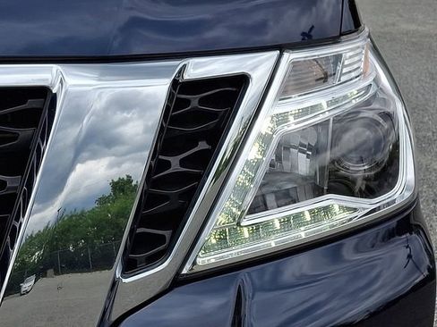 Used 2020 Nissan Armada SL w/ Premium Package AWD/4WD image 12