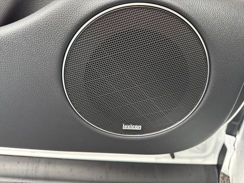 New 2025 Genesis GV70 3.5T Sport w/ Sport Prestige Package image 19