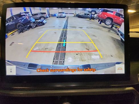 Used 2024 Toyota Tacoma TRD Off-Road image 18