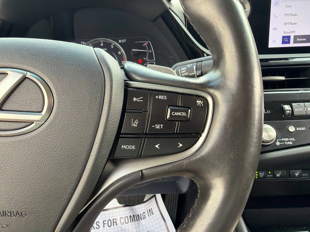 Used 2023 Lexus ES 250 w/ Premium Package w/ Premium Package AWD/4WD image 30