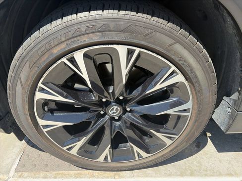 Used 2024 MAZDA CX-90 Plug-In Hybrid w/ Premium Pkg AWD/4WD image 9