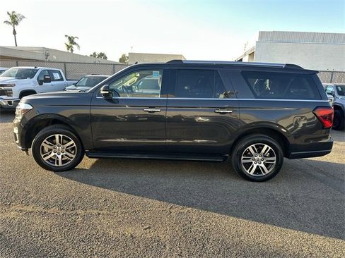 Used 2024 Ford Expedition Max Limited image 7
