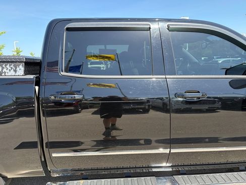 Used 2014 Chevrolet Silverado 1500 LTZ Z71 w/ LTZ Plus Package AWD/4WD image 37