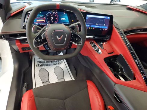 Used 2023 Chevrolet Corvette Stingray Premium Conv w/ Z51 Performance Package image 25