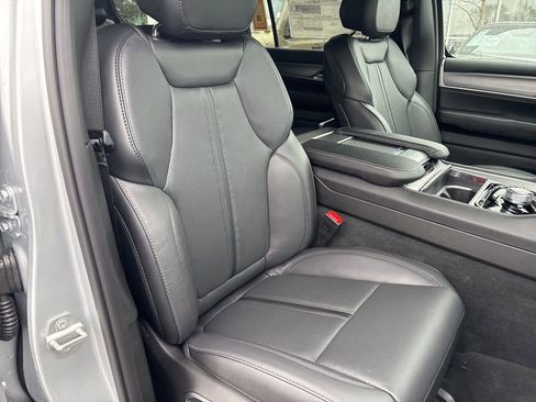 New 2026 Jeep Grand Wagoneer Limited AWD/4WD image 56