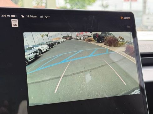 Used 2024 Tesla Model 3 Long Range RWD image 29